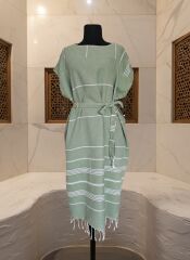 Uzun peştemal elbise