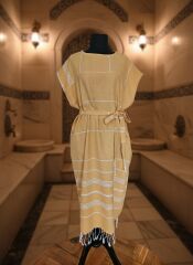 Uzun peştemal elbise